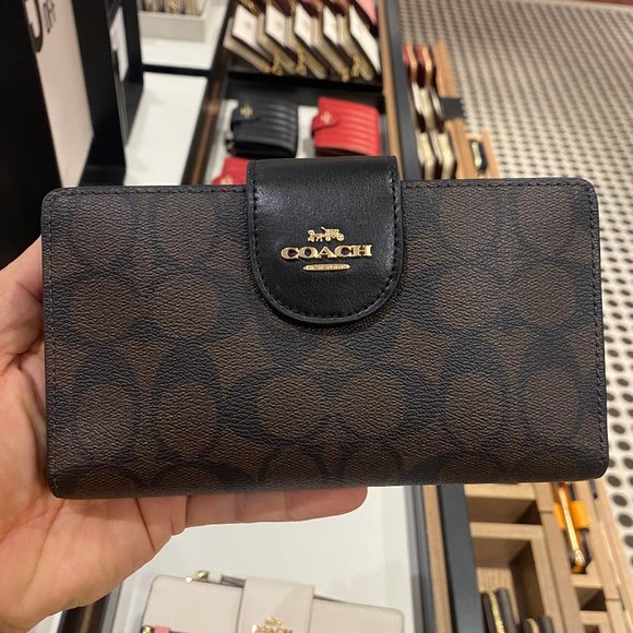 Coach Bags Tech Wallet In Colorblock Signature Canvas Coach Poshmark